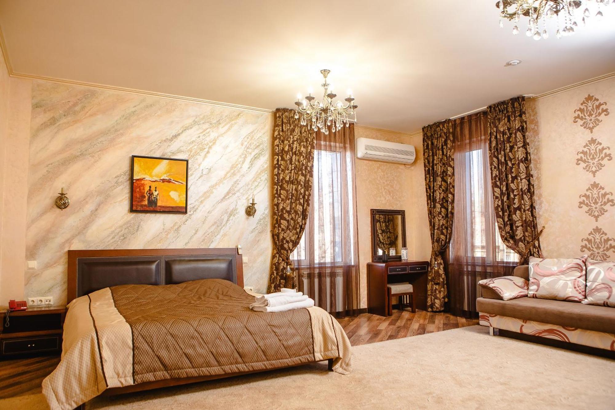 Totem Hotel Shymkent Esterno foto