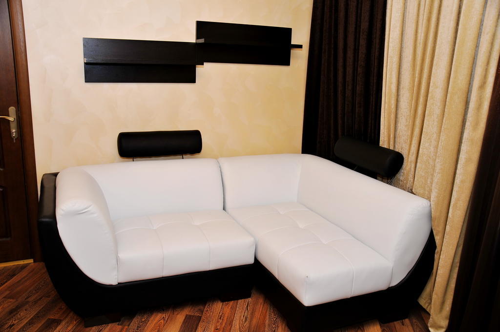 Totem Hotel Shymkent Esterno foto
