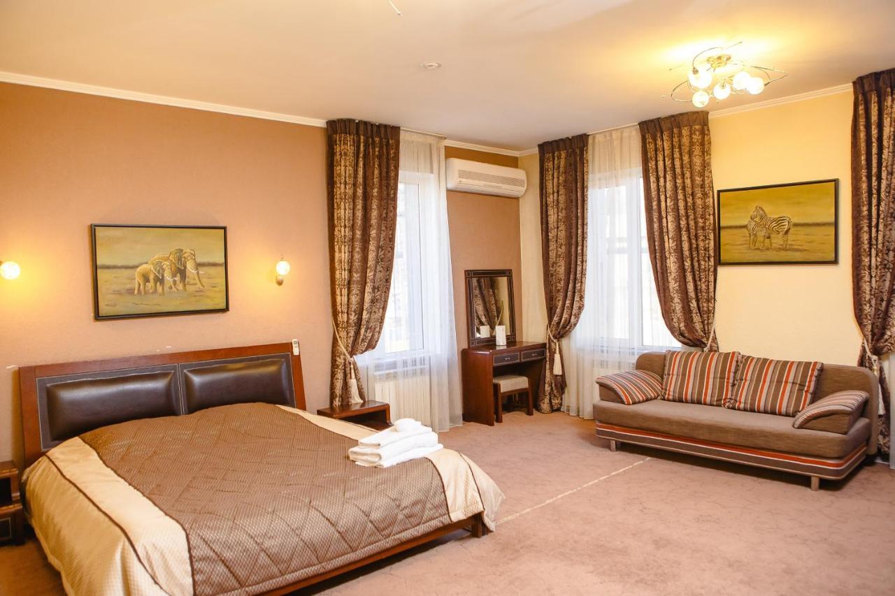 Totem Hotel Shymkent Esterno foto