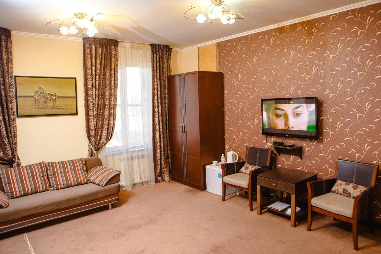 Totem Hotel Shymkent Esterno foto